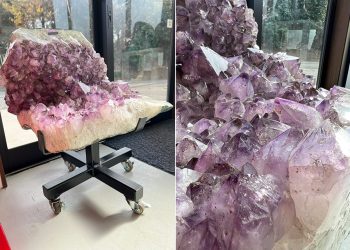 Factory-M Reveals Amethyst Office Chair, Might be World’s Most Uncomfortable